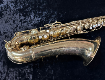 Photo Vintage Conn 10M Naked Lady Tenor – 1952, Serial #351422 – Players Horn AS IS Special!